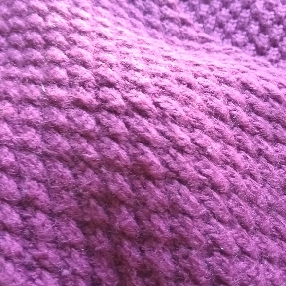 Burgundy knit sweater - Picture 4 of 5